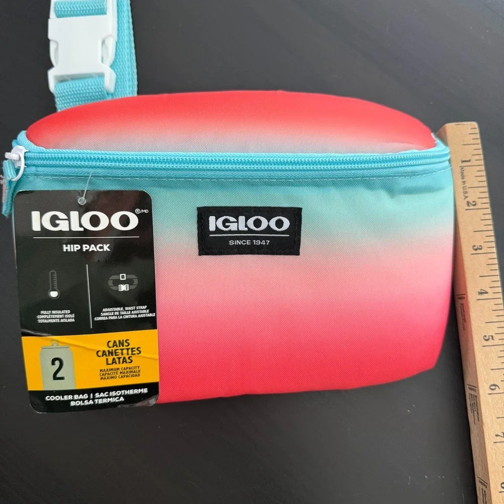 Igloo Hip Pack‎ Blue Gradient Adjustable Waist Strap 2-Can Capacity Cooler Bag